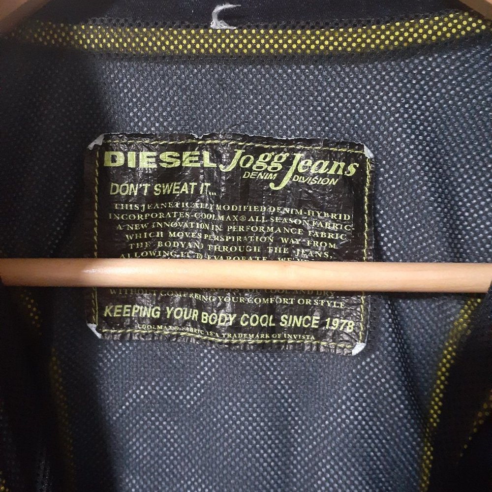 DIESEL - Picture 2 of 3